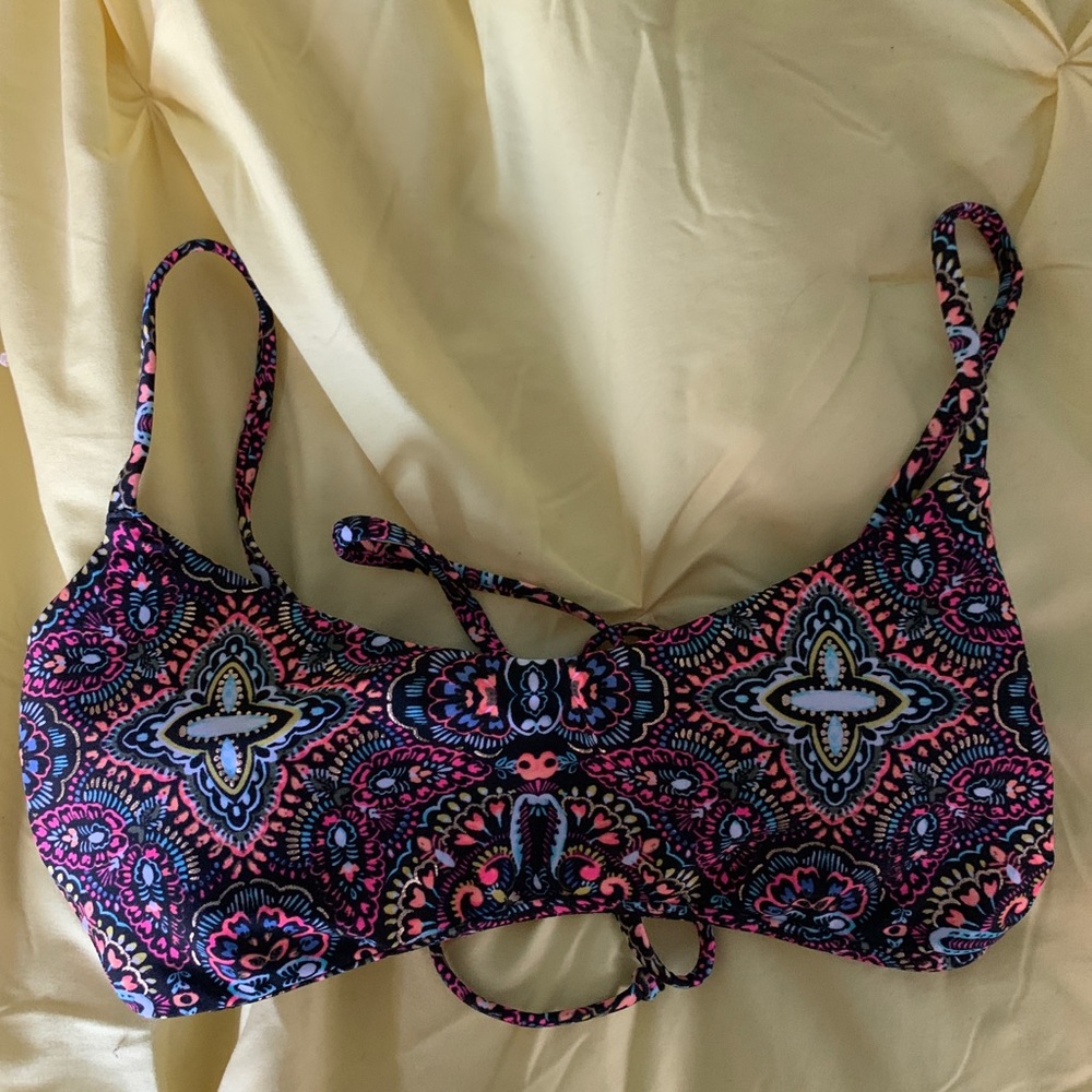 Hollister bikini top